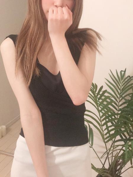 【衝撃★デビュー】本日14:00~出勤♡完全未経験♡可愛い系美人『みらい』セラピ27歳♬